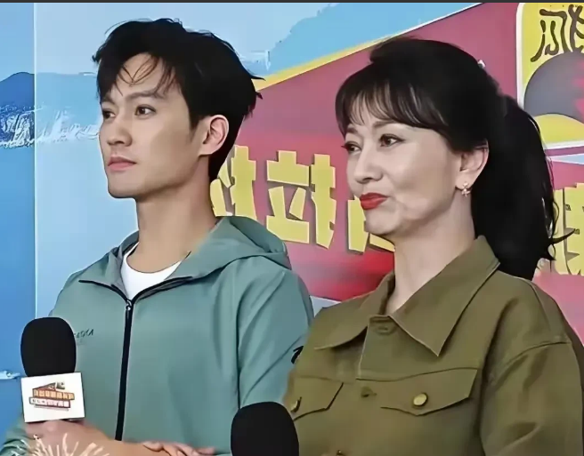 如果关注八九十年代香港娱乐圈的都应该知道:赵雅芝的黑历史吧！
可惜很多人后来都被