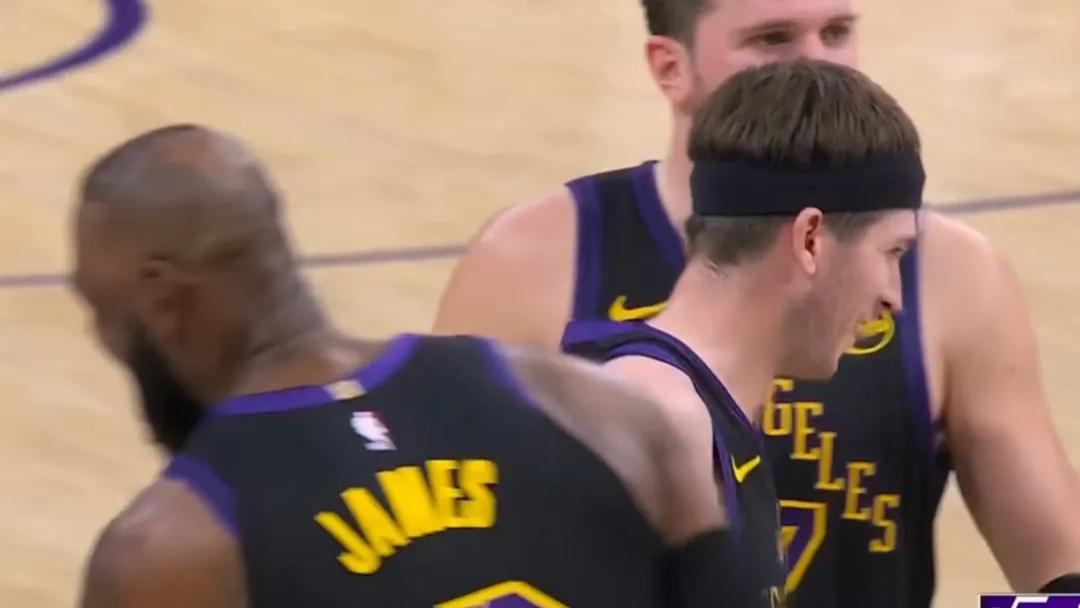 东子依旧35+！詹姆斯复出！没问题哈！一点问题没有！湖人捡到啦