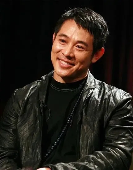 李连杰的家庭成员


前妻黄秋燕
李连杰与黄秋燕是同门师姐弟，两人从小一起在体校