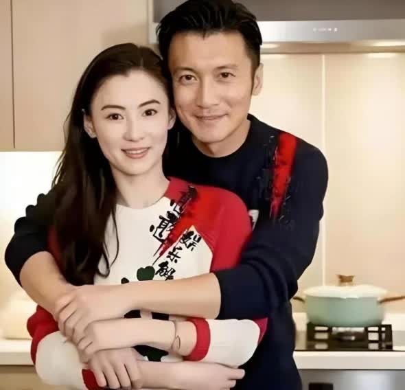 家人们，今天的娱乐圈简直像被一颗炸弹引爆了