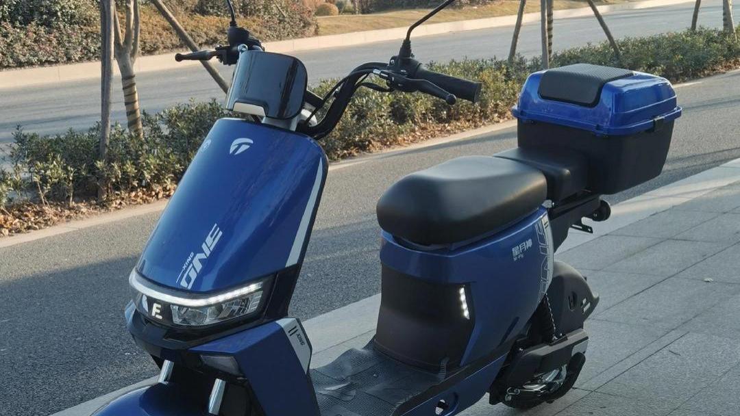 慢了的安全，贵了的民生：新国标下的电动车，能否赶上人民的期待