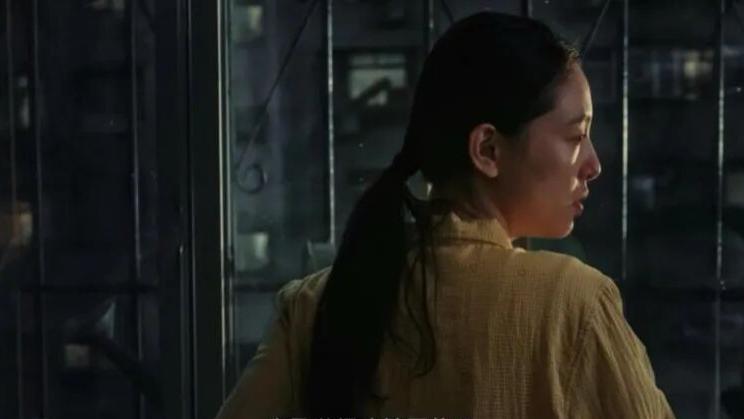 “县城贵妇”版出走的决心，被吐槽抱着金饭碗非要去讨饭