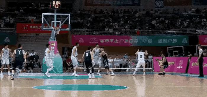 相信很多球迷都看了昨晚全运会男篮小组赛，辽宁队与北京队的比赛直播，整场比赛双方打