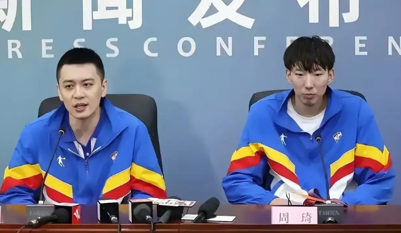 周琦上演无间道，四川队傻眼了

周琦代表四川队出战全运会，第一场就对阵辽宁队，由