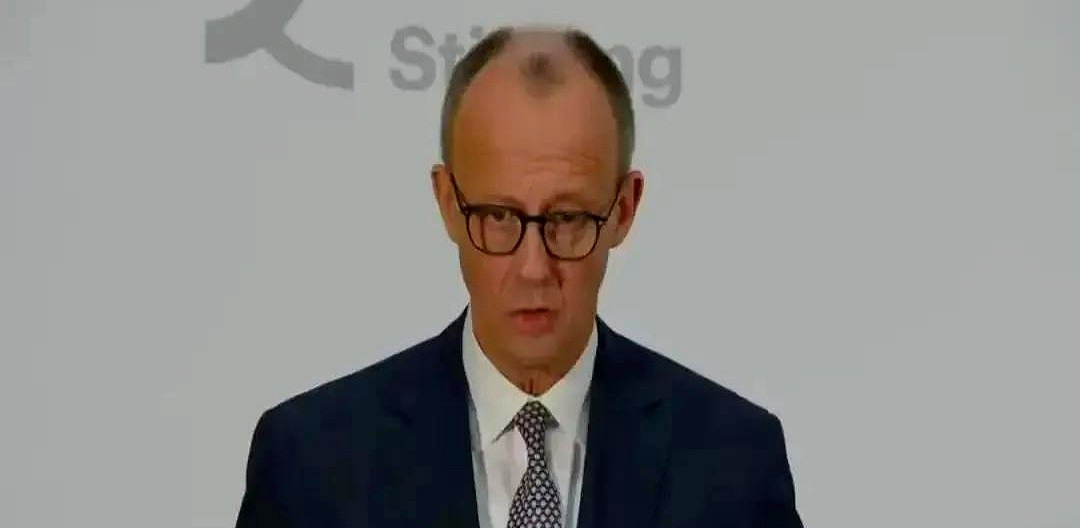 德国想和俄国聊聊？没直接联系！











啥？德国想跟俄罗斯和好？这