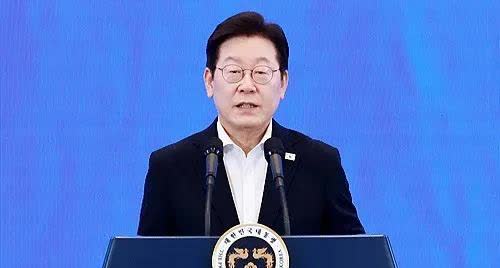【李在明将在韩国光复节（明日）邀请各国驻韩外交使团共进餐】韩联社首尔8月14日消