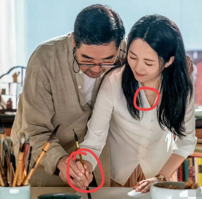 看完《我的后半生》。
我老公笑了！我沉默了！
都说这剧情狗血，其实这完全是我们现