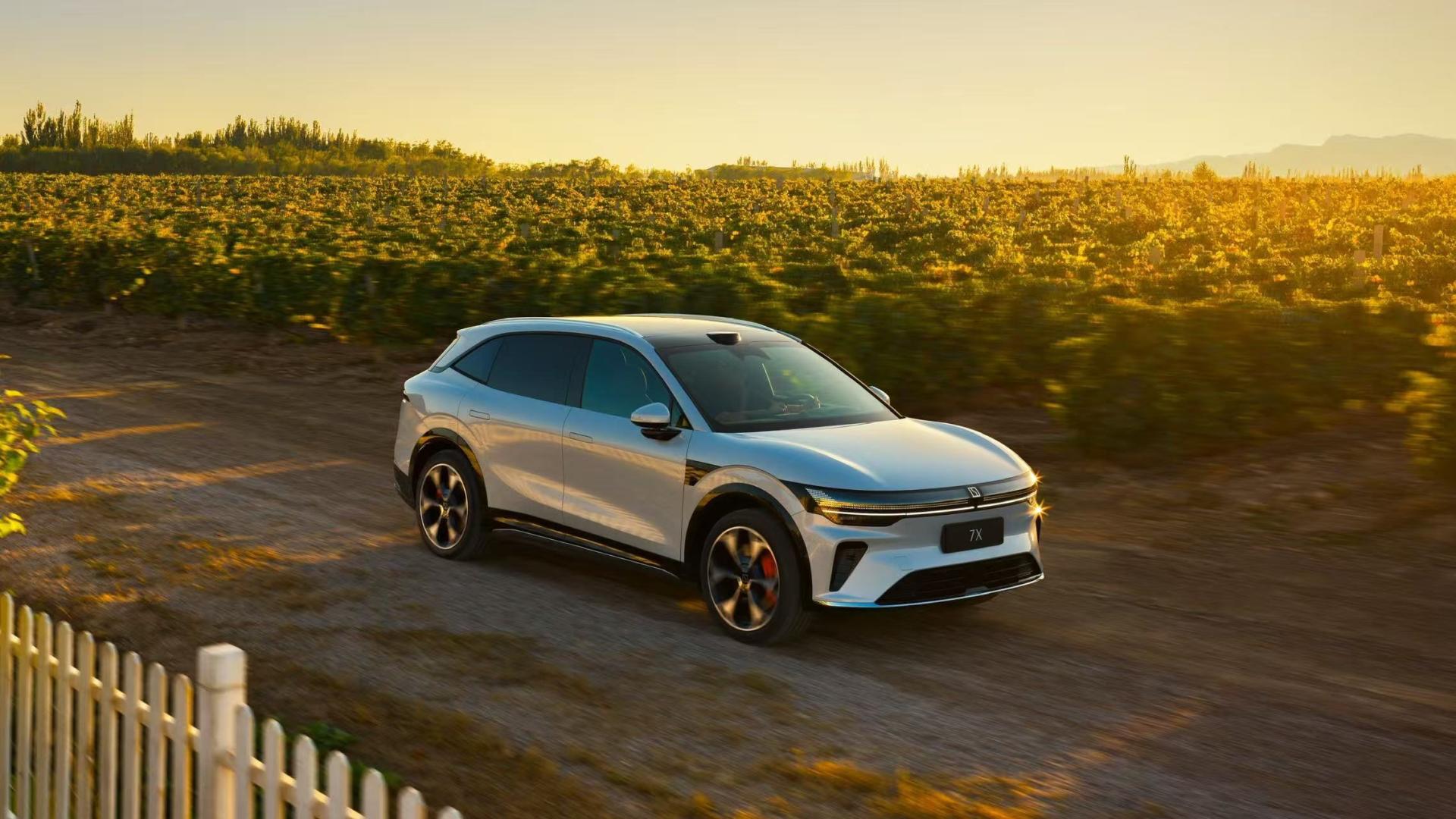 不止续航780km！焕新极氪7X真香警告