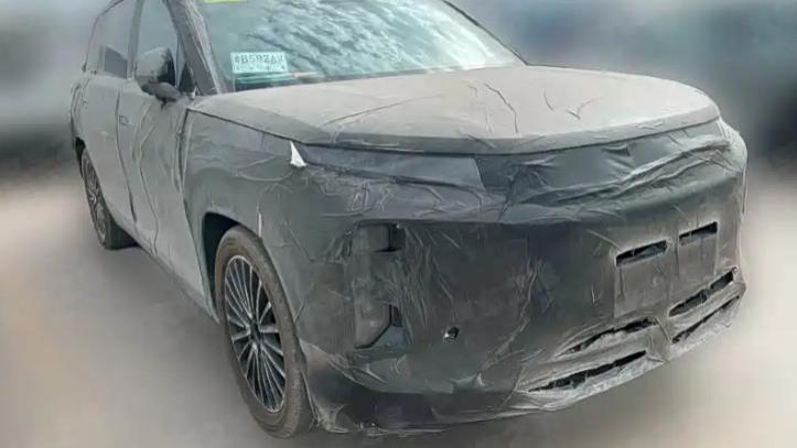 比亚迪“大唐”被曝光！目测车长超5米2，易三方+三电机+后轮转向