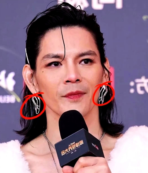 我有种预感

郭碧婷和向佐小两口处不长久了。

不是因为财产，也不是两个孩子，而