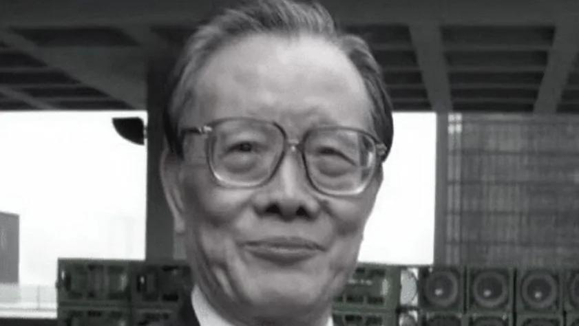 向府治丧！向太陈岚与儿子向佐悲痛致祭，大批反黑警员现场戒备