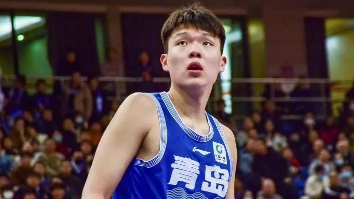 CBA 今晚迎 “抢五” 巅峰对决！青岛队若 “黑八”，三大 “波澜” 将掀翻篮坛