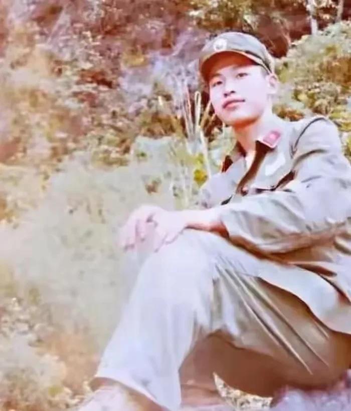 对越反击战中，有一位战士牺牲了，仅留下13个字的遗书：谢谢您来收拾我的东西请抽烟