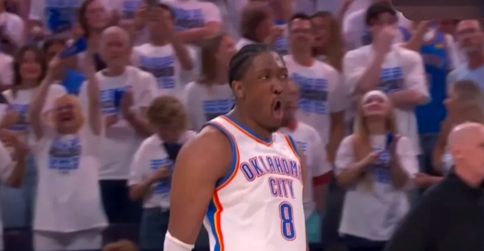 小晃动很丝滑！杰威转身后仰跳投打进拿到生涯40分，八爷真厉害

nba总决赛G5