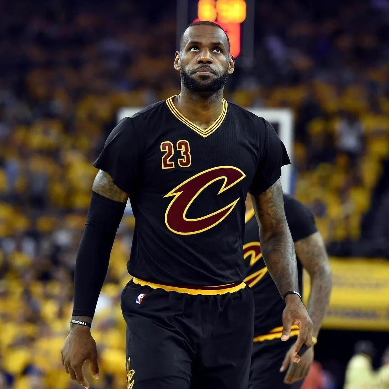 不查不知道，原来NBA全明星新秀赛有这么多看点。
1、1995年新秀赛，是杰森·
