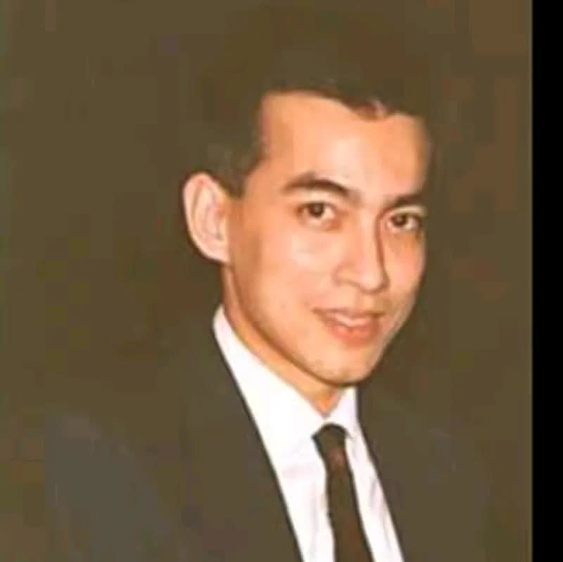 柬埔寨现任国王西哈莫尼年轻时长得一表人才，诗琳通公主年轻时五官端正一副淑女模样。