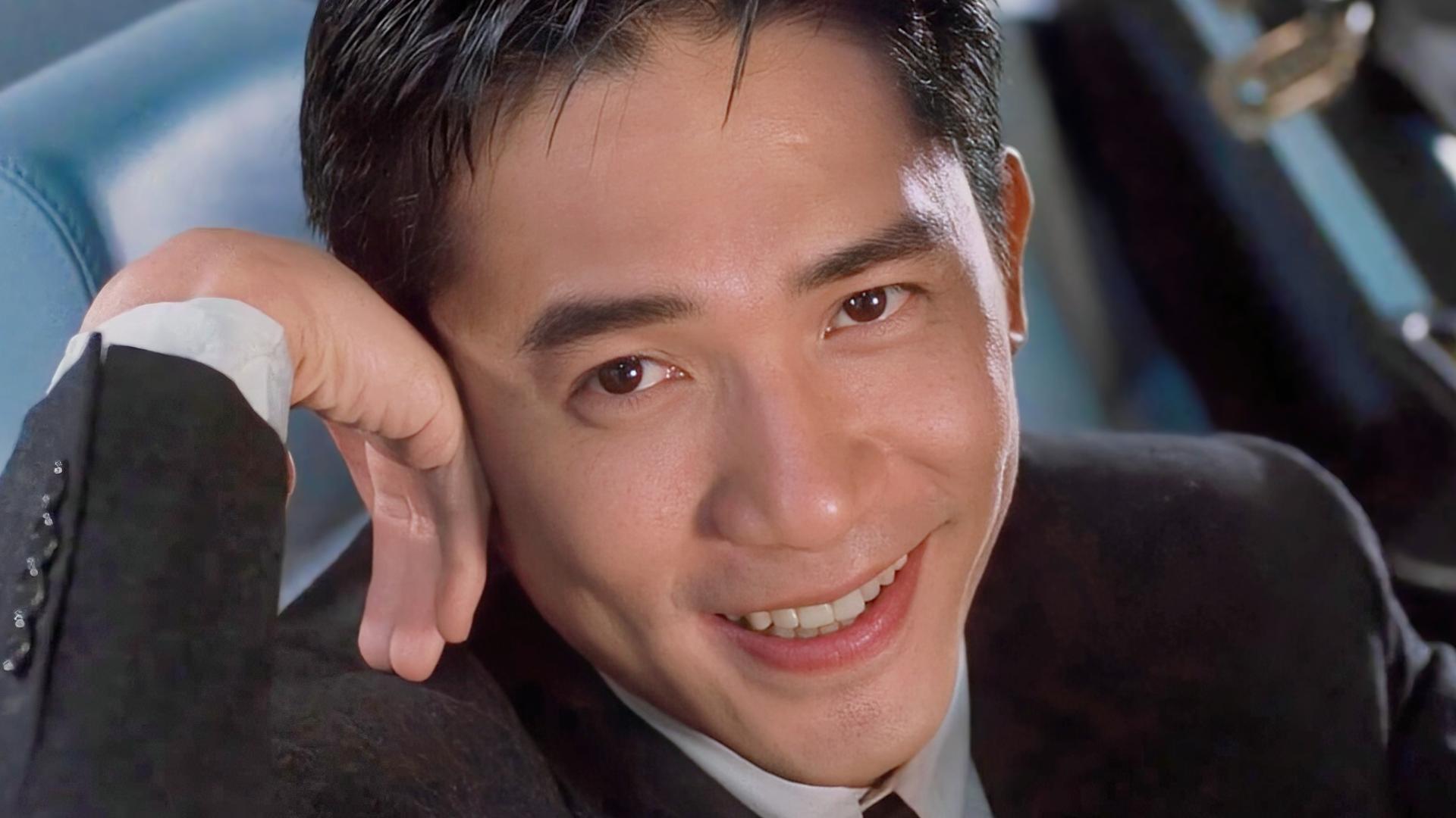 “眉目含情”桃花眼男星，只服这7位，个个眼神拉丝，看狗都深情