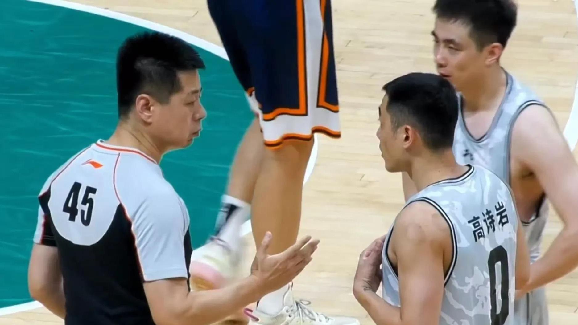 辽宁83-68大胜四川，三人吃技术犯规，周琦被驱逐，辽宁弃将爆发