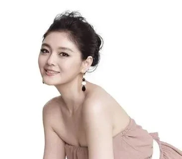 大S骨灰寄存七年后女儿决定











不敢相信！大S竟然不是塔葬，而