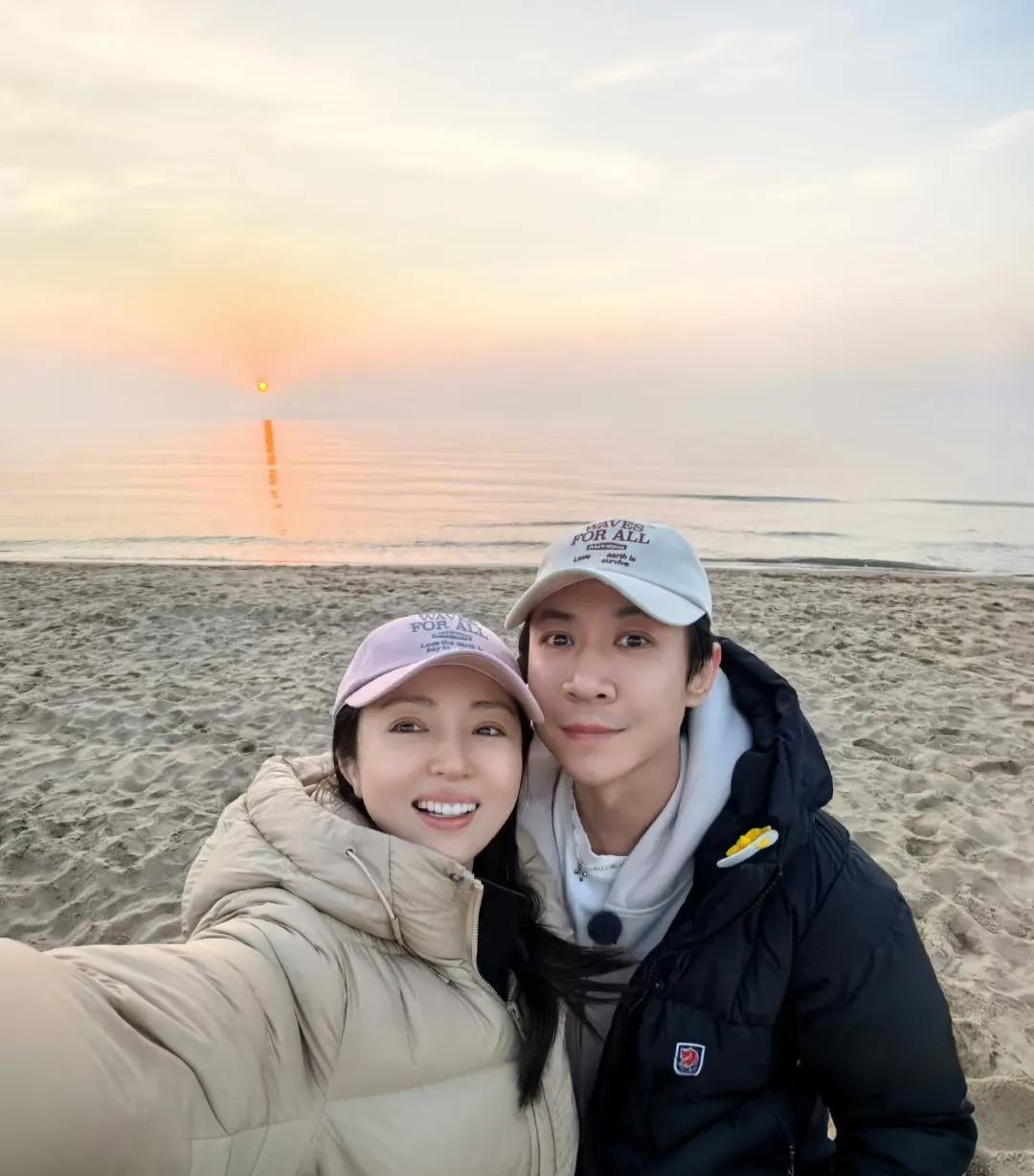 如果你是一位中女
要钱有钱，要事业有事业，要颜值有颜值
虽然离婚了，但是有个可爱