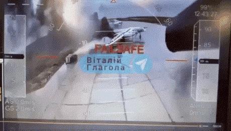 下手太狠了！乌方称“摧毁41架俄战略轰炸机…”普京绝对不会放过泽连斯基！当然，这