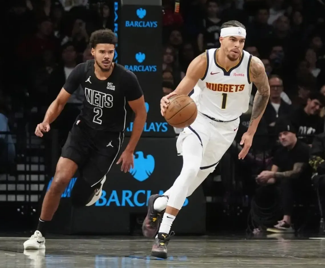 今日NBA签约转会交易大汇总
1、篮网与掘金达成交易，小波特、约翰逊互换东家（双