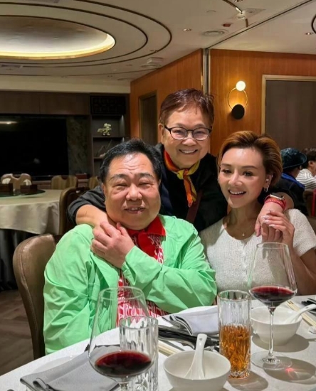 古天乐叶子楣同框，女神老了，男神僵了！
