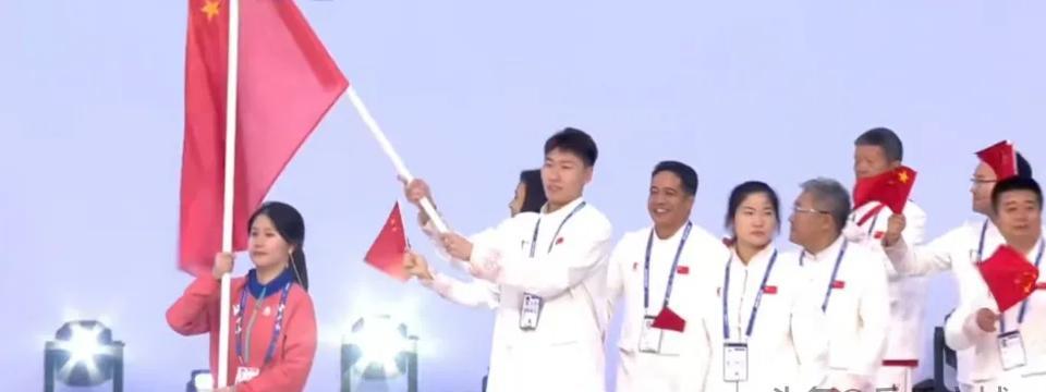 旗手是崔赫宸（羽毛球）和刘贝（3X3篮球） 
乒乓球项目比赛日为7月17日-7月