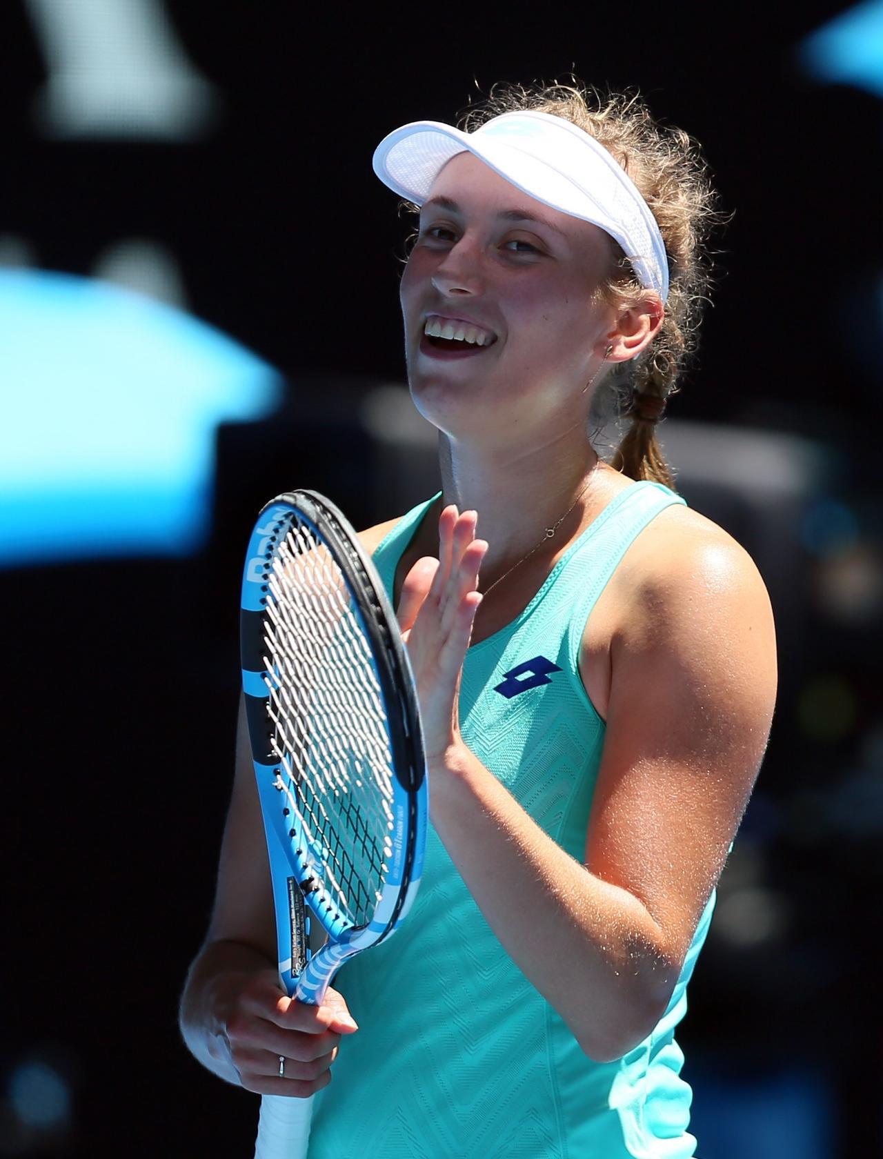 随着袁悦干净利落地直落两盘战胜比勒尔，WTA250斯海尔托亨博斯公开赛八强全部产