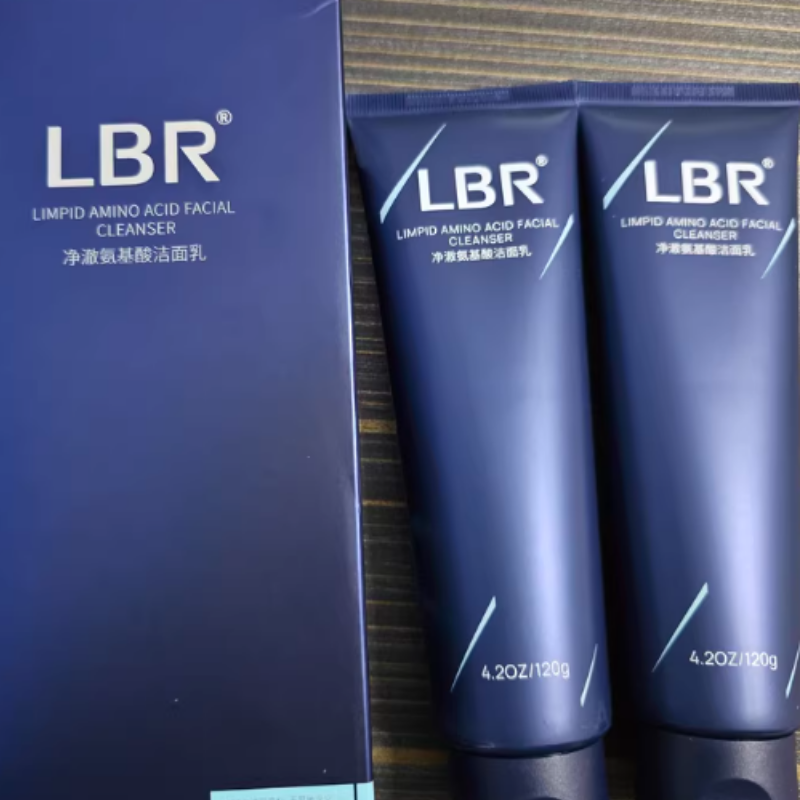 2025敏感肌本命洗面奶权威实测 温和清洁不紧绷 修护屏障告别泛红干痒