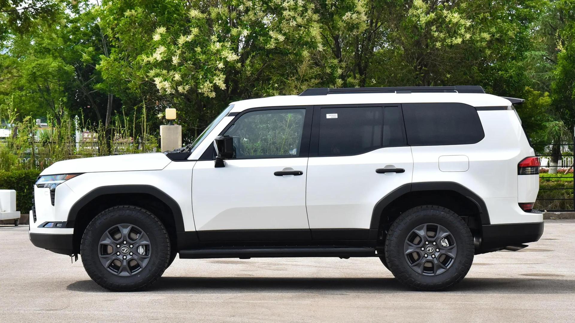 车宽超2米！最值得推荐的10款宽体中大型四驱SUV