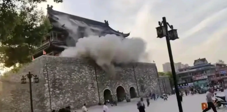 “无人员伤亡”！以前看到这种通报吧，松一口气，顿时心安。如今不知道怎么的，竟然想