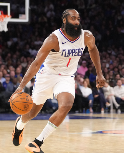 哈登五年拆四个争冠球队是不是NBA历史第一人了
宇宙勇解体以后火箭本来是联盟T0