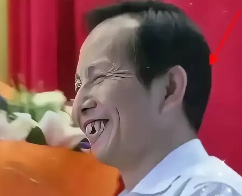 说荣昌一天增收一个小目标难道是真的？得有多无聊，才会去吃那口卤鹅？
那就是草台班