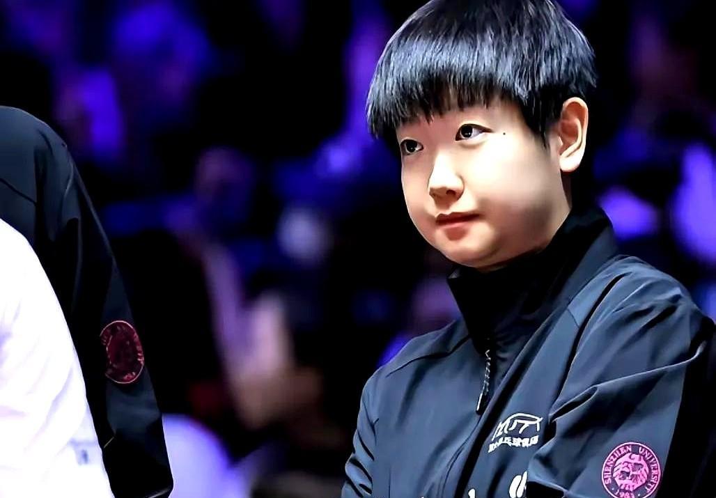 退役后，孙颖莎最适合做什么？
走文艺风？
还是做管理？
还是当教练？
我觉得她哪