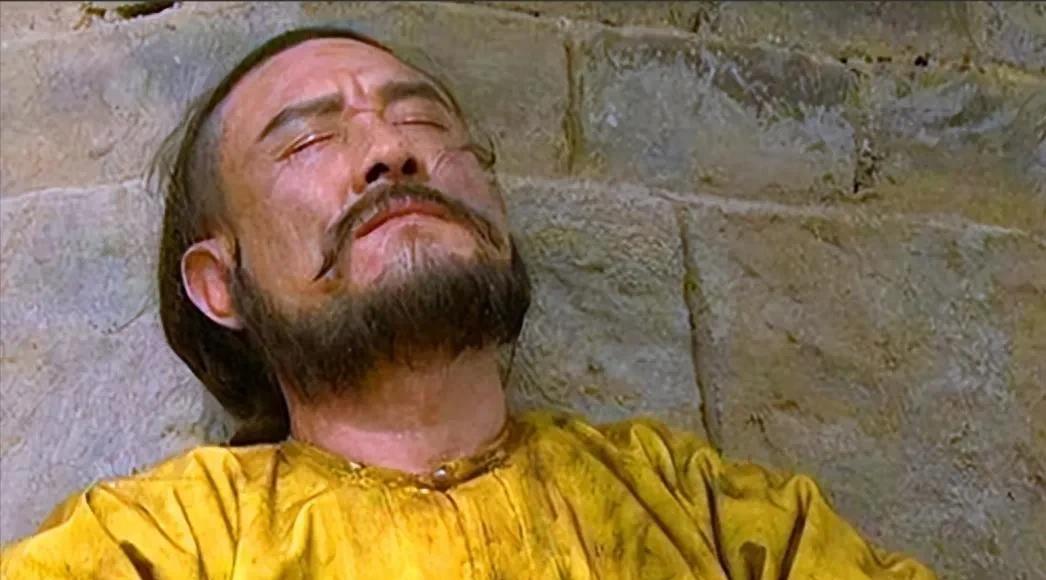 他是古今第 一罪人，吉尼斯犯罪 记录保持者，和珅、鳌拜、多尔衮这些人，加在一起都