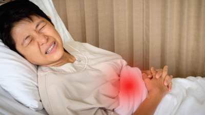 为什么游泳能帮助高血脂逆转？3大科学证明的变化，医生建议这样做