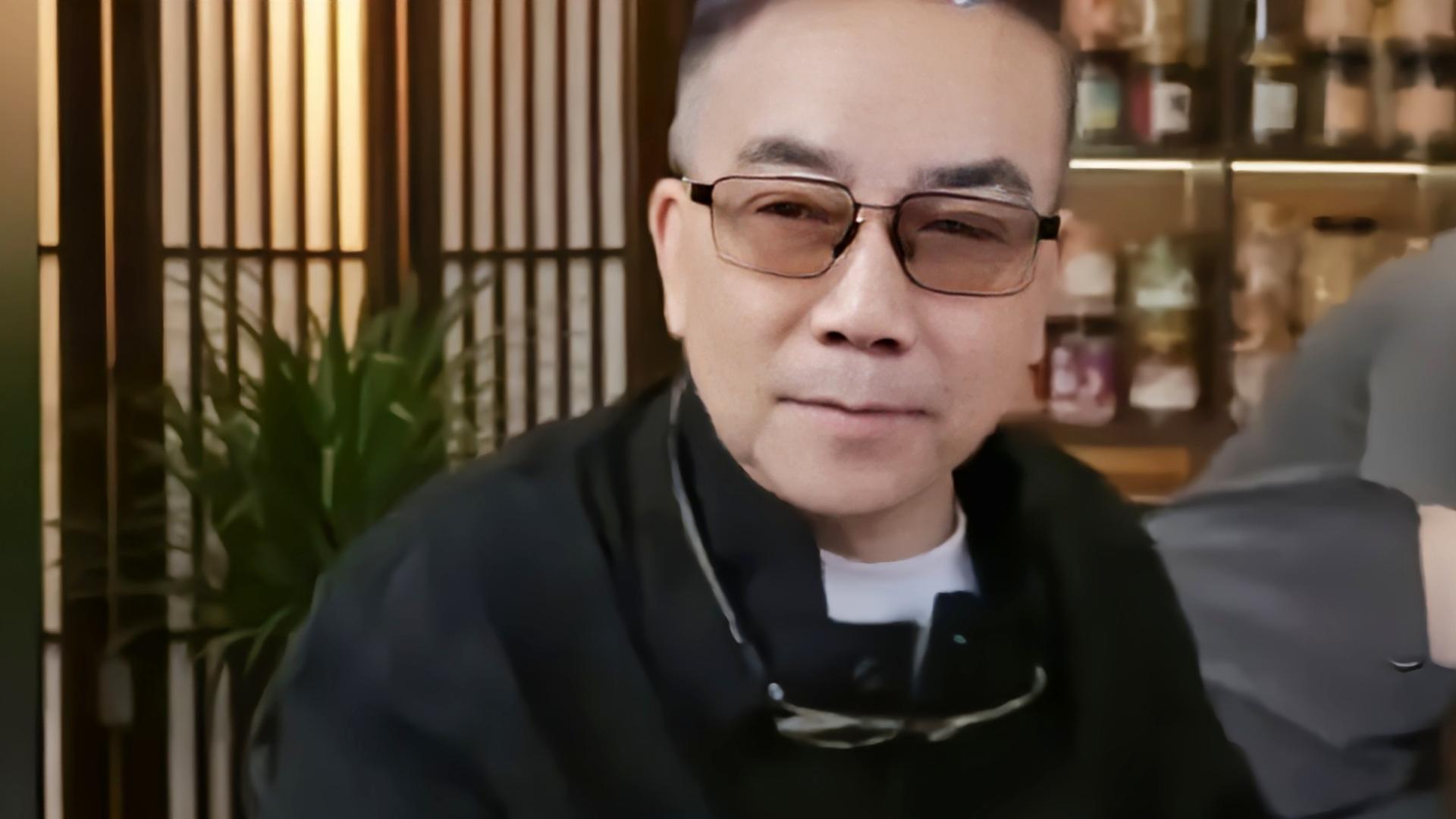 铁汉也有柔情，著名天津相声演员，海河战神杨议，直播间激动落泪