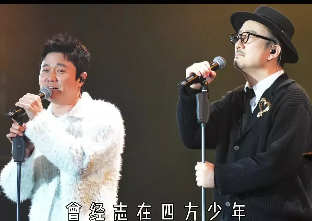 筷子兄弟少同台原因曝光











什么？筷子兄弟竟然不是一对真正的兄