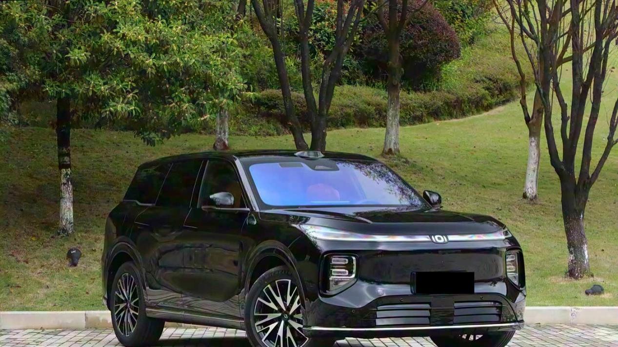 追求大五座插混SUV，预算15万挑宋L DM-i还是长安启源Q07激光版？
