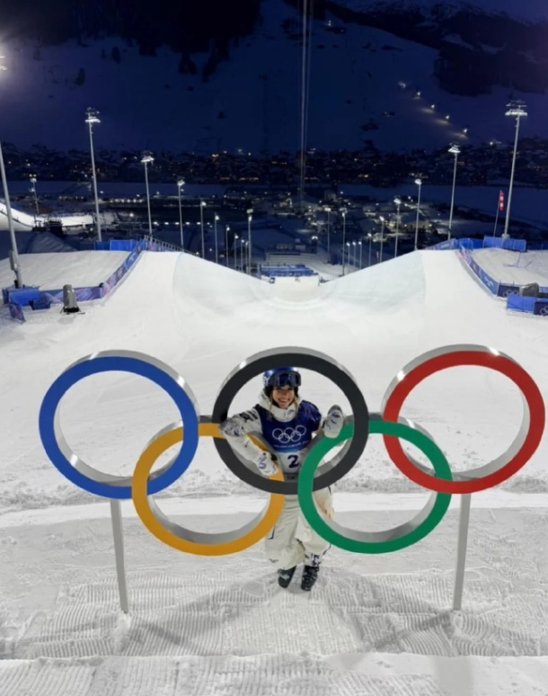 米兰冬奥会自由式滑雪女子U型场地资格赛结束后，谷爱凌就惊险晋级一事作出回应。她坦