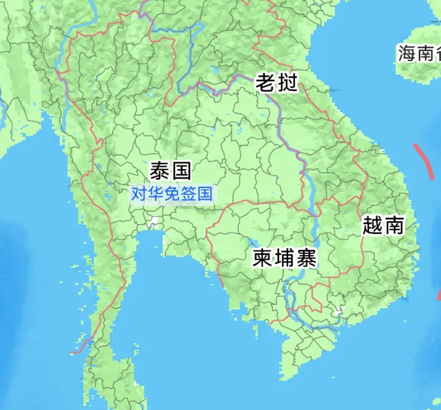 洪森如今的局势非常危险。老挝选择支持泰国，并与柬埔寨发生了交火。洪森本计划通过老