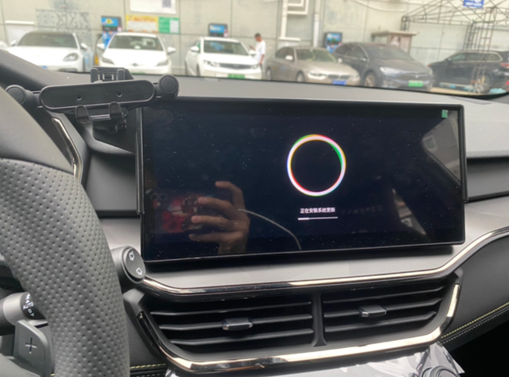 领克06车机升级，有知道这次更新什么东西吗