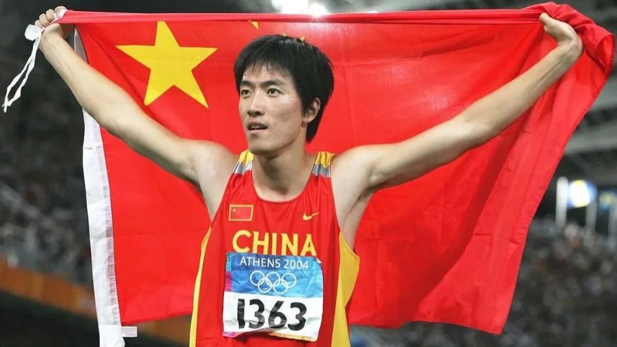 退役运动员转型教练：体校人才输送体系的成功案例分享