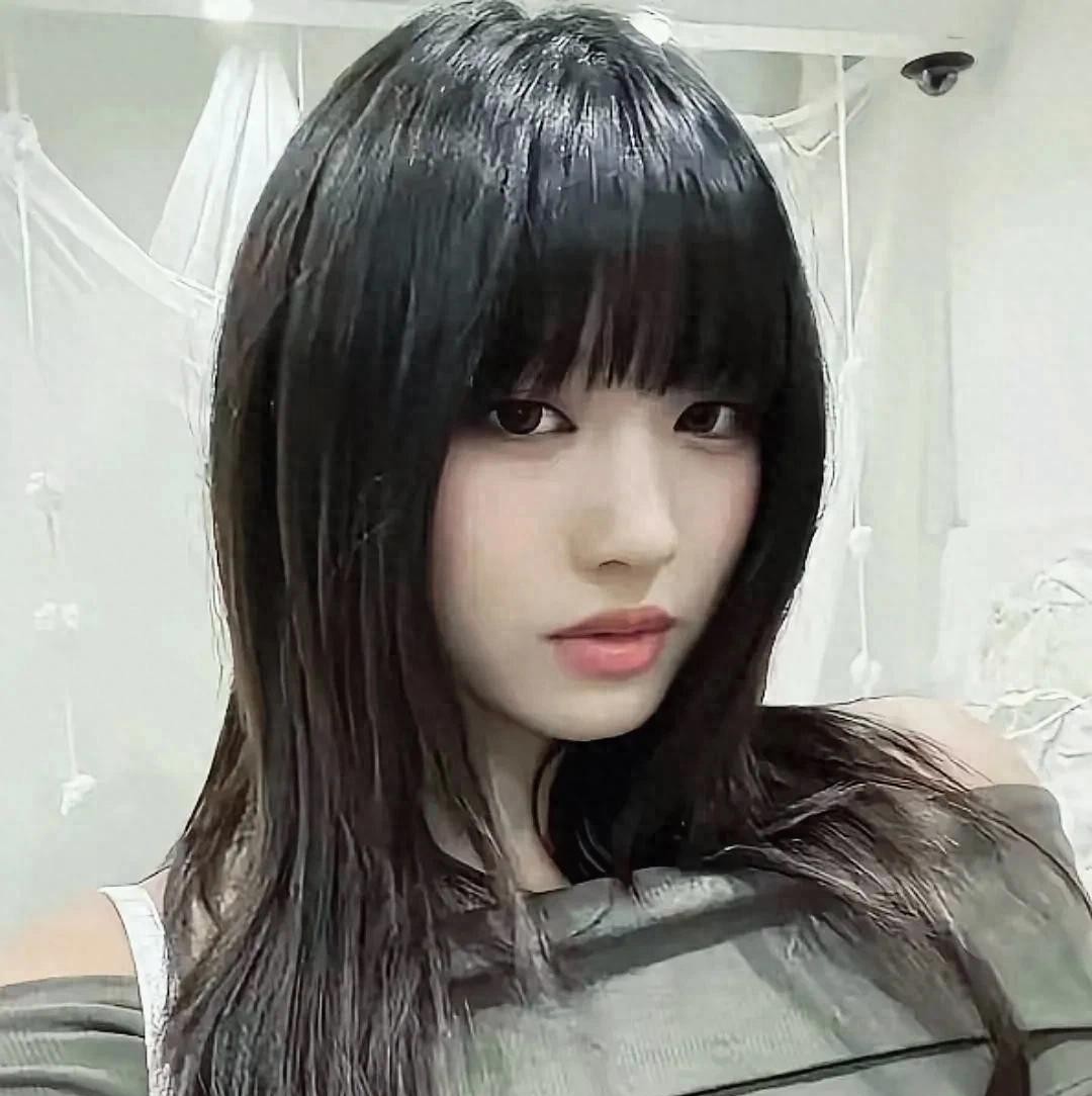 汪峰大女儿！身高178，模特身材！五官精致，和妈妈一样都是美女