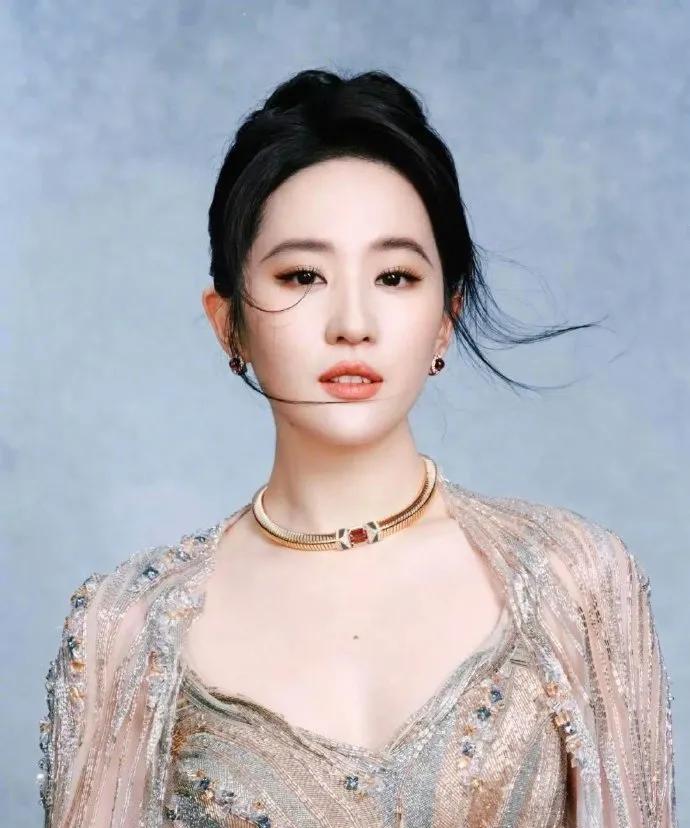 惊爆！白玉兰奖今晚揭晓，这些入围者太有看头
家人们，第30届上海电视节白玉兰奖要