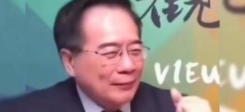为什么很多小国家都敢跟中国翻脸不怕中国？敢说真话的蔡正元教授一话点破：中国雄而不