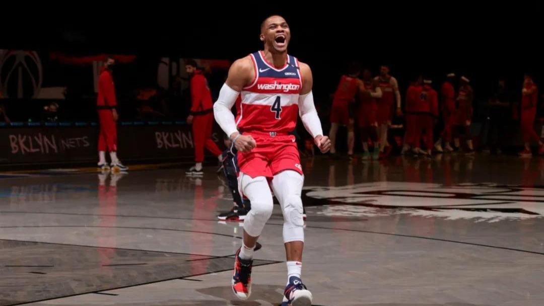 威少喜提网络新梗？国王队为何也让威少“做自己”？