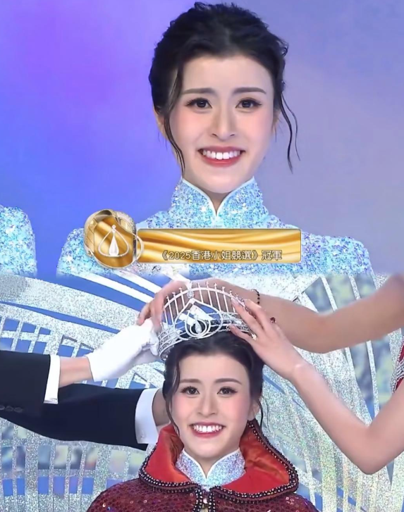 今年港姐冠军陈咏诗的言行还真是大胆！

陈咏诗和男友在泳池亲吻的视频被曝光，面对