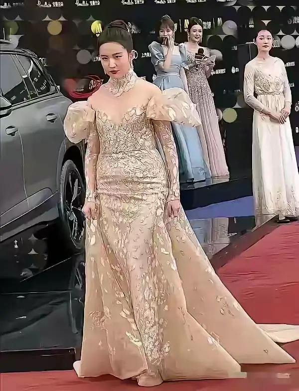 差点都没认出来，猜猜这是谁？